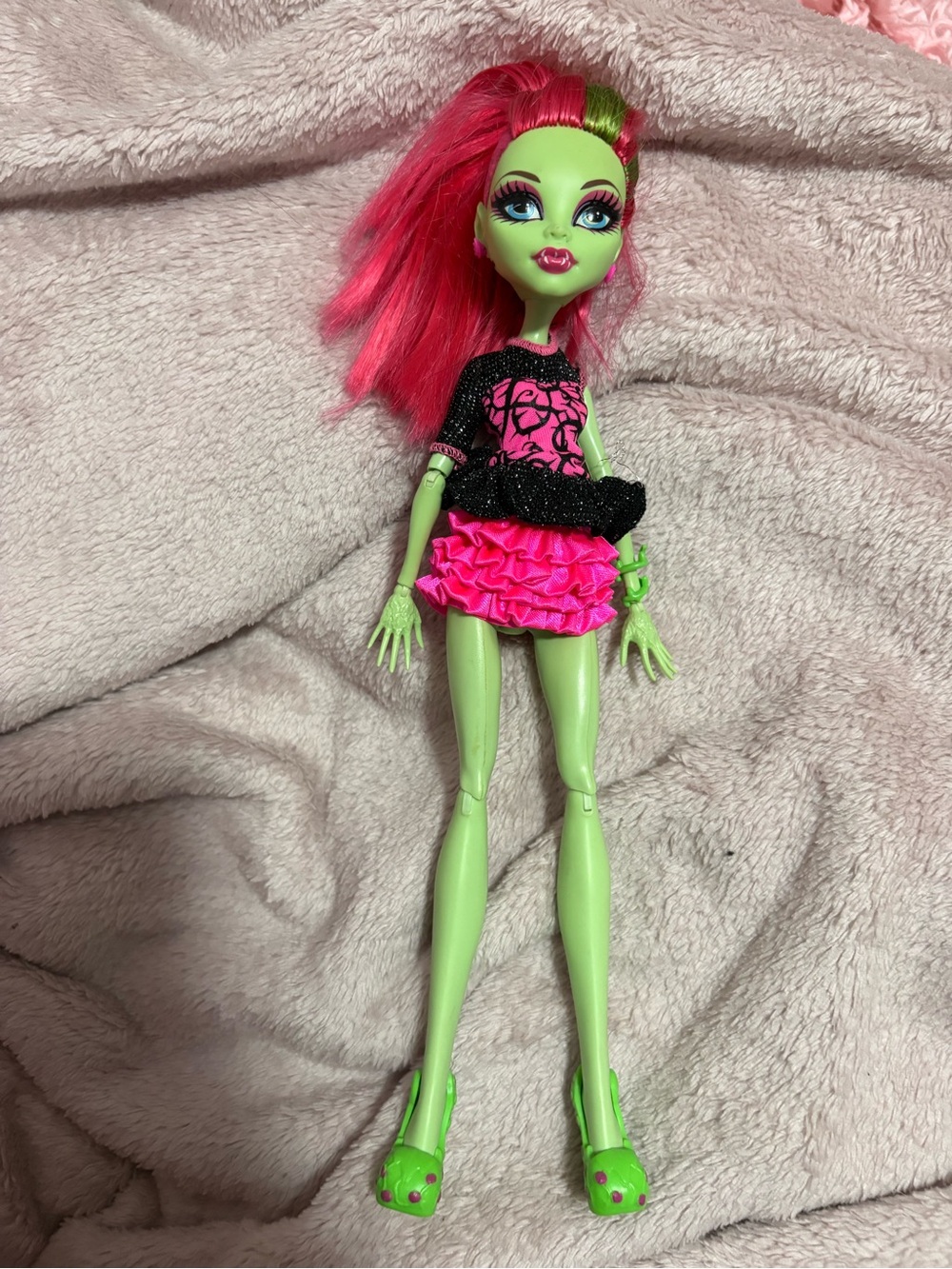 Monster high Venus (has mark on face)